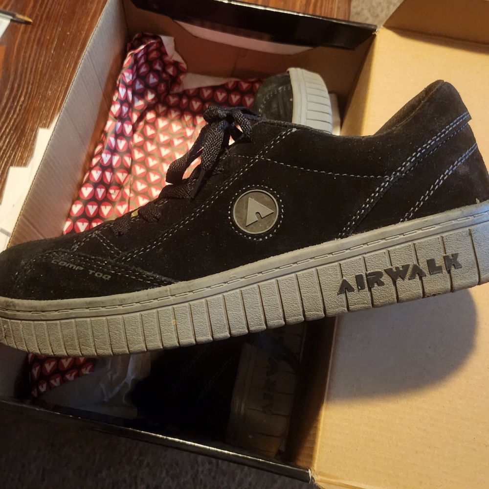Airwalk Red and Black Sneakers Stylish Everyday Comfort